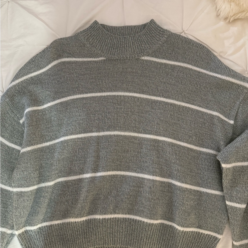 H&M Gray and White Striped Crewneck Sweater